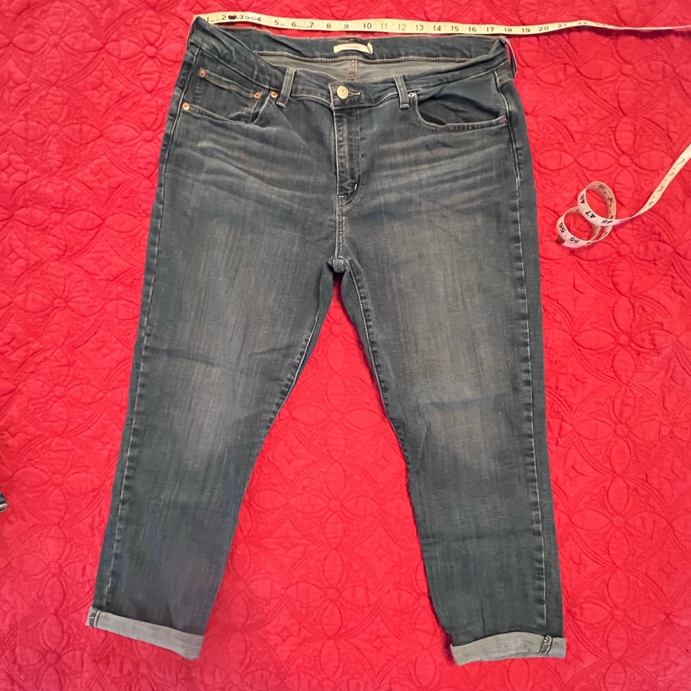 Levi's Dark Blue Cropped Boyfriend Ankle Jeans, Size 33 (14/16)